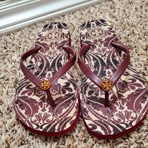 Sandals tory burch